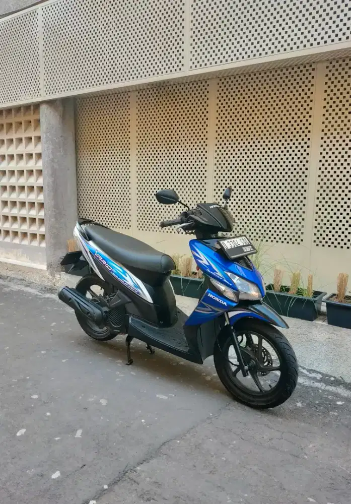 Honda Vario Old 110 CW 2014 Original Mulus Murah Lengkap Pajak Hidup