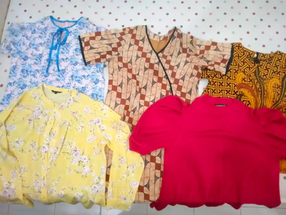 Pakaian Atasan Wanita