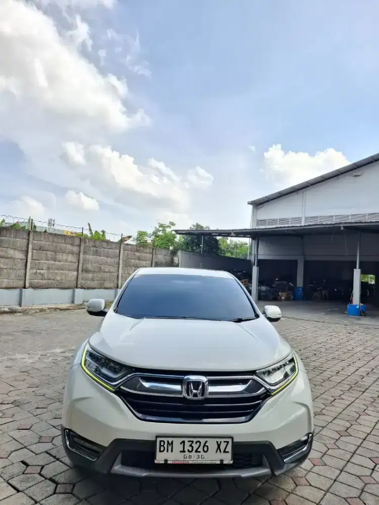 CRV 2018 1.5 Prestige turbo matic. Km 95rb antik