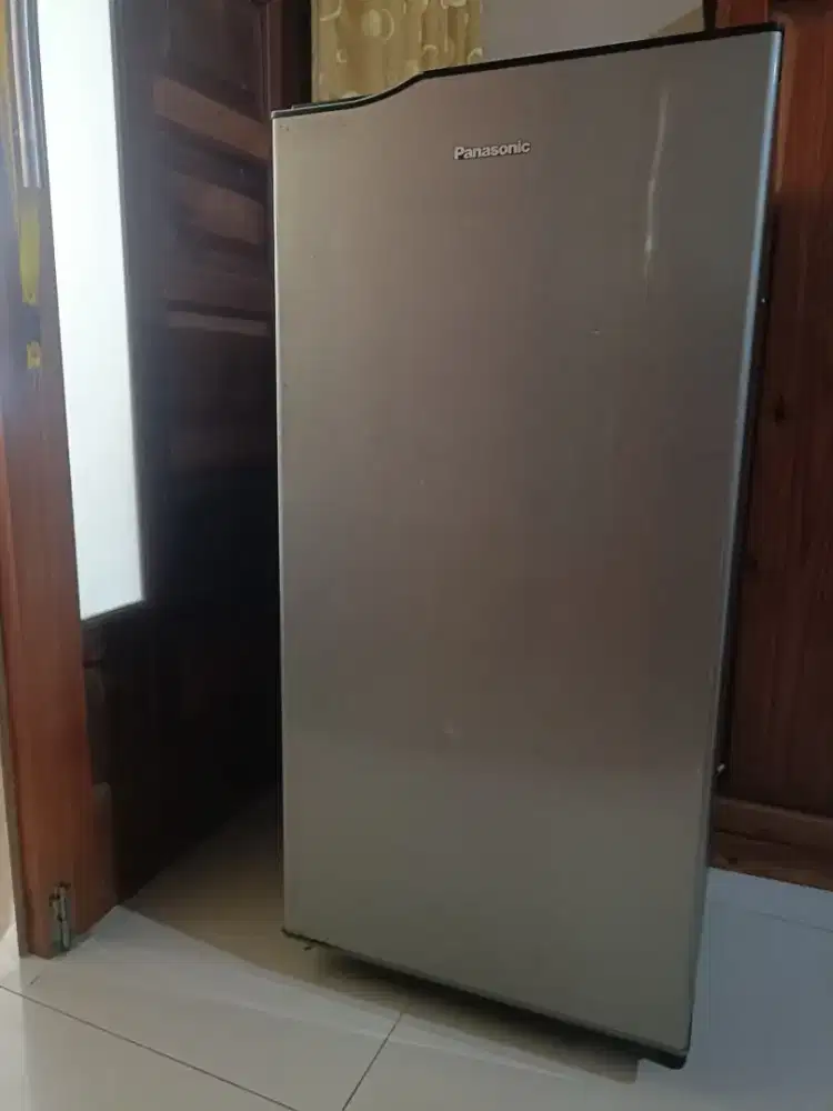 Kulkas Panasonic 1 pintu