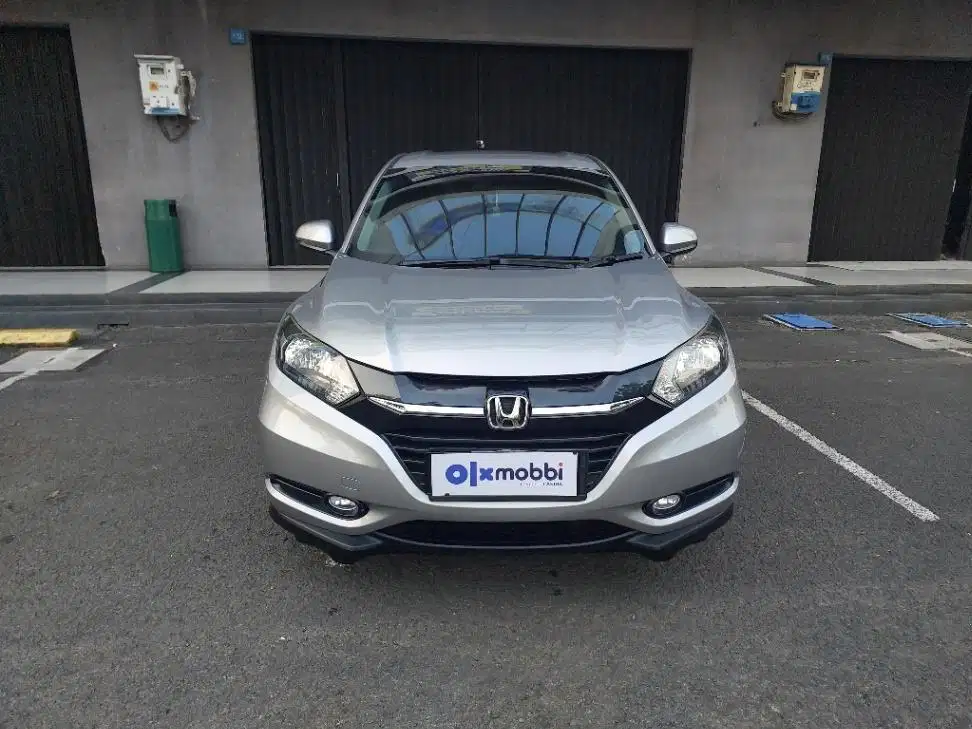 LOW DP Honda HR-V 1.5 E Bensin-AT 2017 TOR