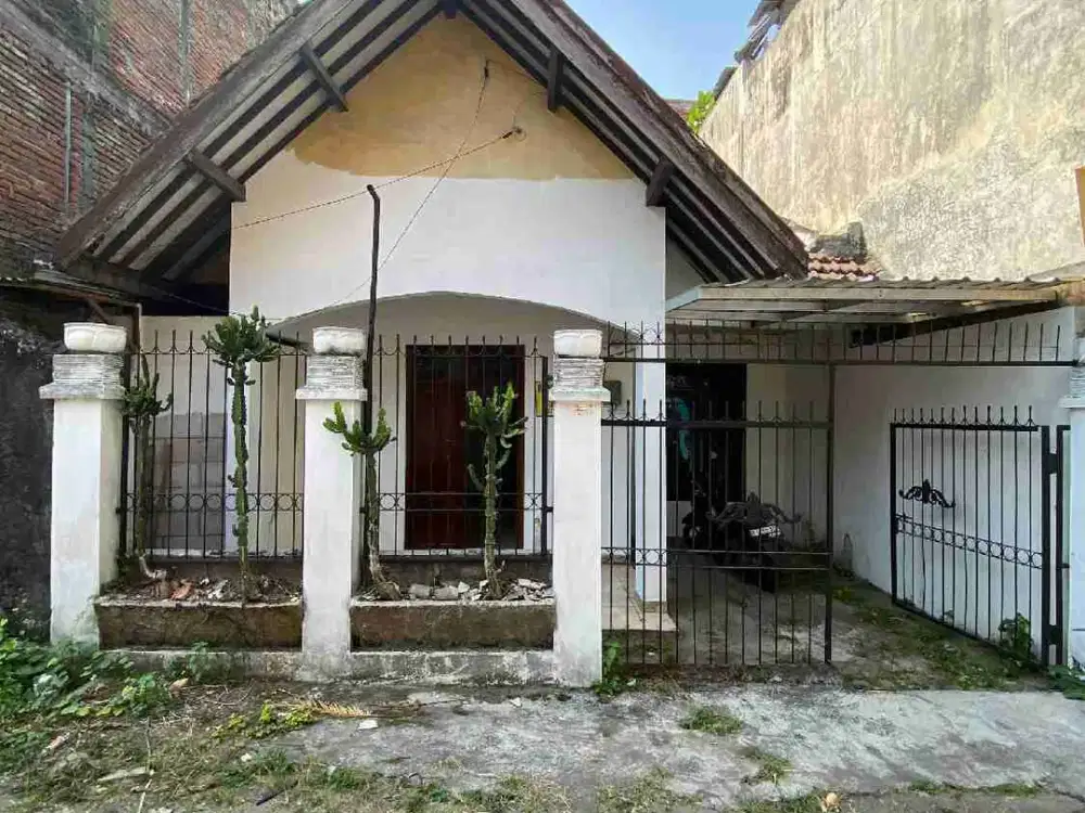 Rumah Murah Area Kampus dengan Lokasi Sangat Strategis di Merjosari, Lowokwaru Malang