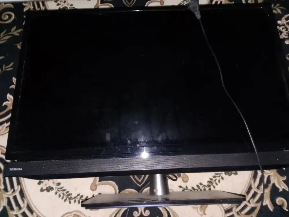 Toshiba LED TV 32 Inci+remote