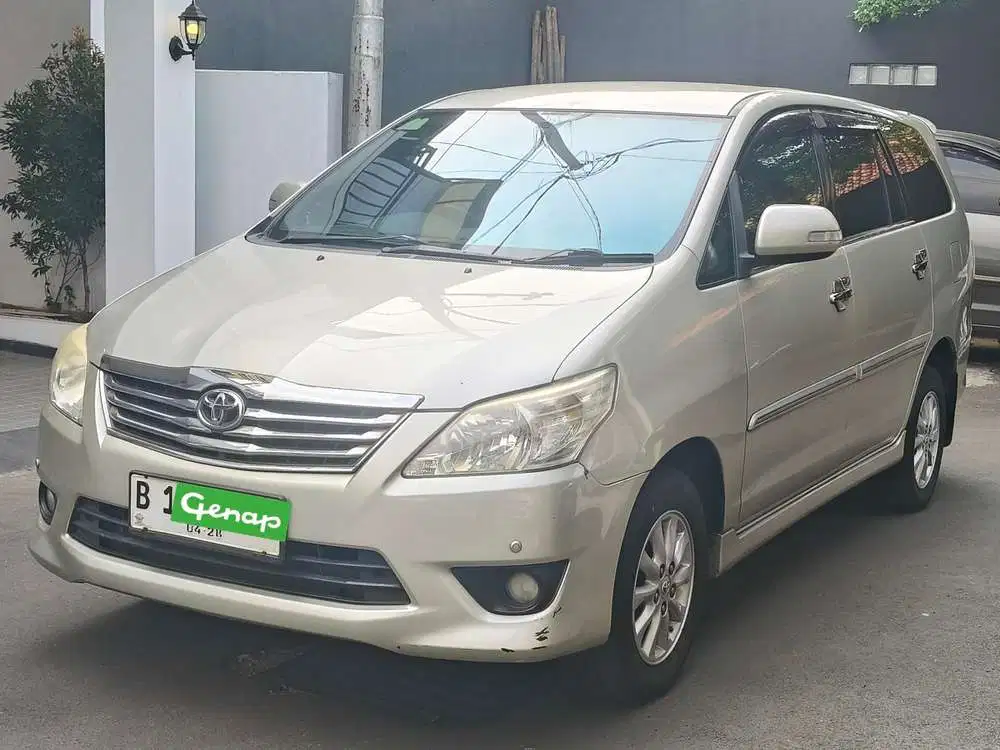 Toyota Kijang Innova V MT 2013 Bensin