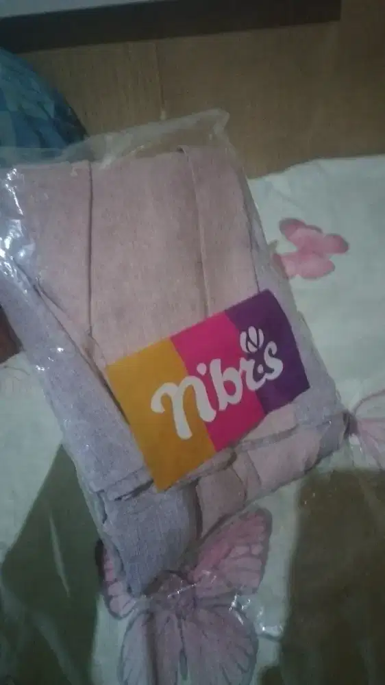 atasan nibras dijual krn kegedean