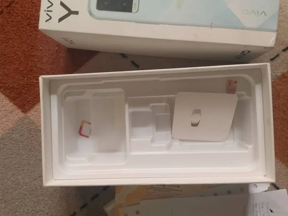 Jual cepat Vivo Y 21 Full Set