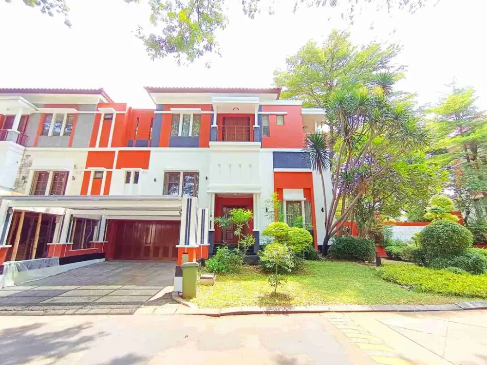 Rumah Baru Renovasi 3 Lantai Full Furnished Gading Park View Ada Kolam Renang