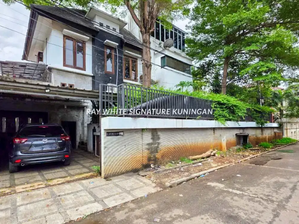 Rumah 2 Lantai Posisi Hook di Jl Kayu Mas Selatan Pulo Gadung