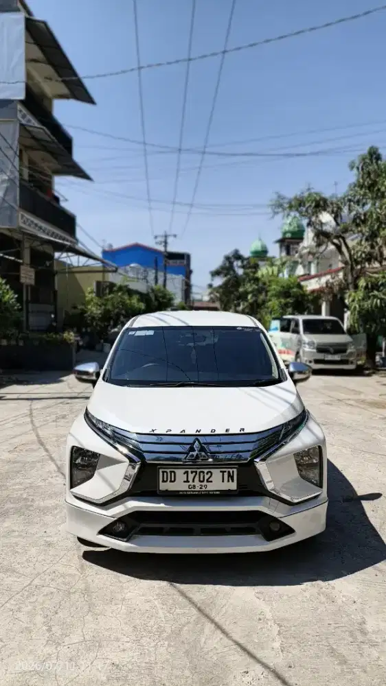 Mitsubishi xpander ultimed metic 2.0 cc