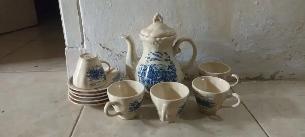 keramik set teh kopi eropa antik 11 pieces
