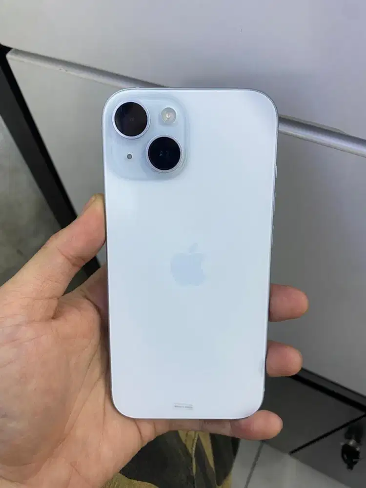 iPhone 15 256gb iBox