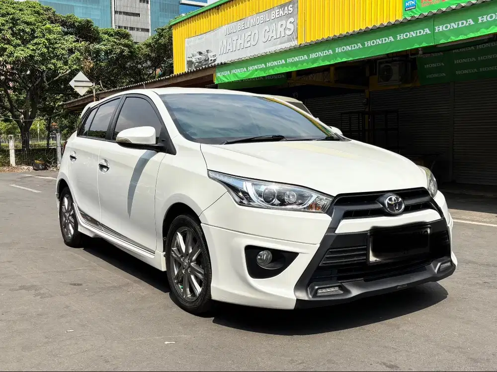 TOYOTA YARIS 1.5 S AT PUTIH 2014