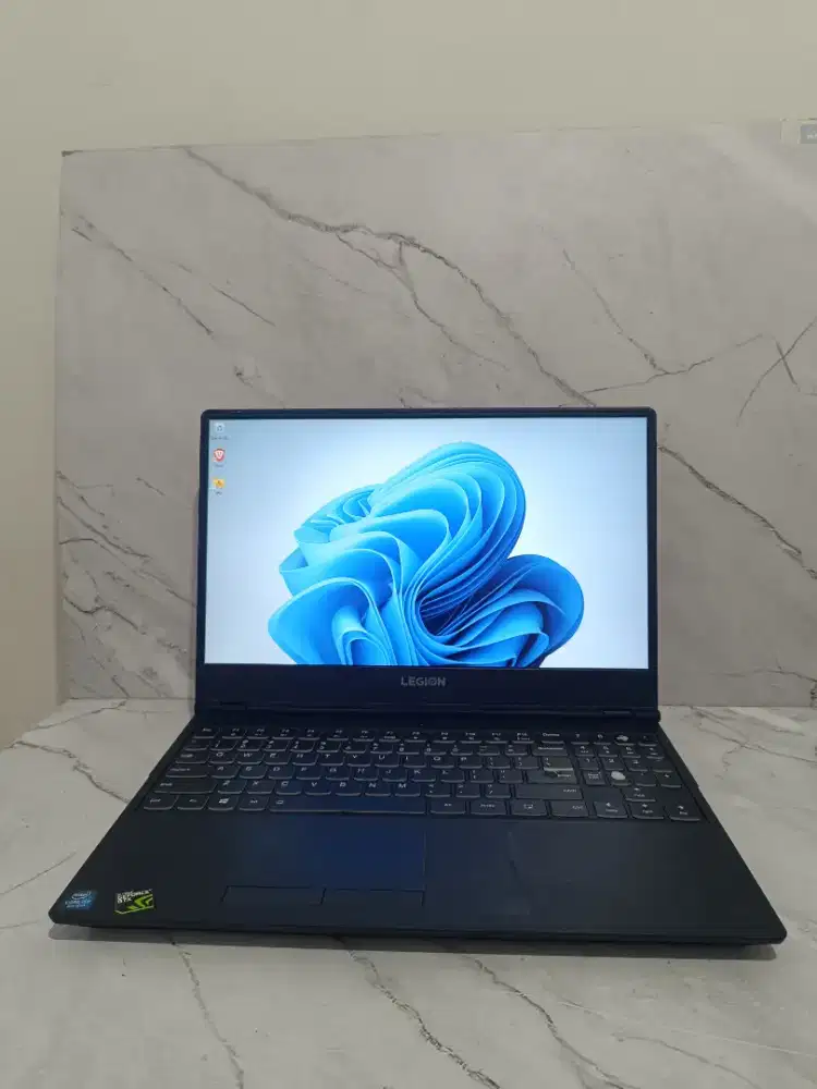 Lenovo Legion y530 intel core i5-8300H 16/1tb HDD GTX 1050 Ti