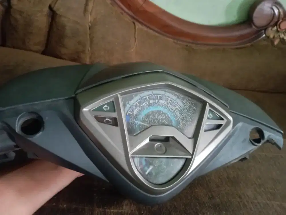 Kepala motor yamaha Xeon RC kilometer stang