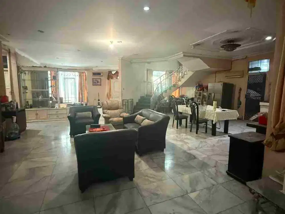 D sewa rumah pluit Barat raya