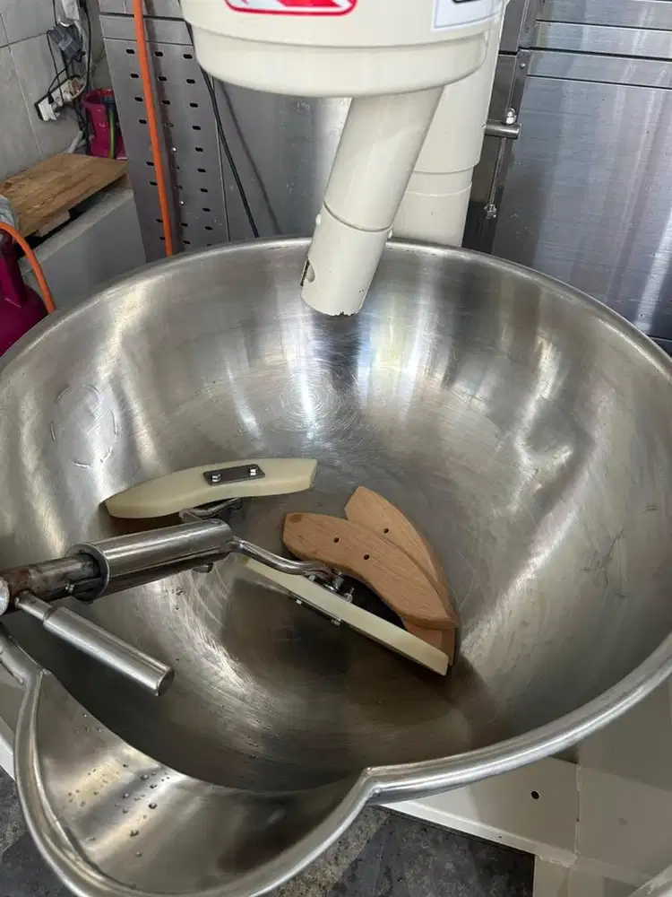 GOOD FRIEND COOKING MIXER 80L PENGADUK OTOMATIS BISA NEGO