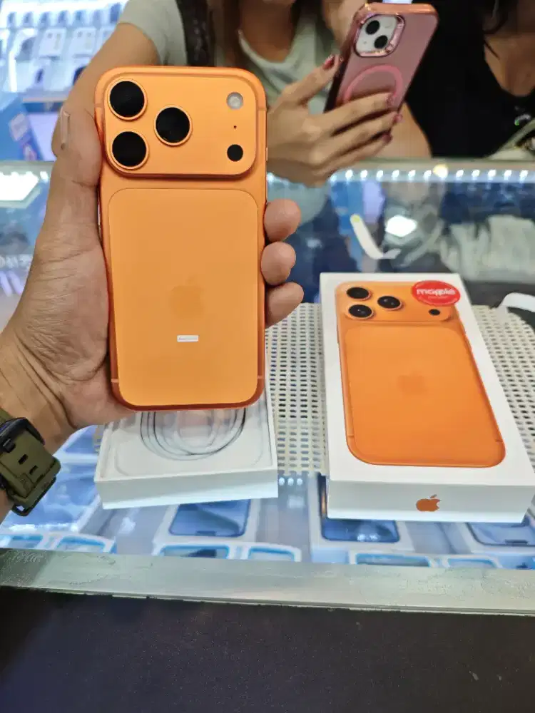 Iphone 17 Promax 256 GB, New Ibox Garansi Resmi 1 Tahun.
