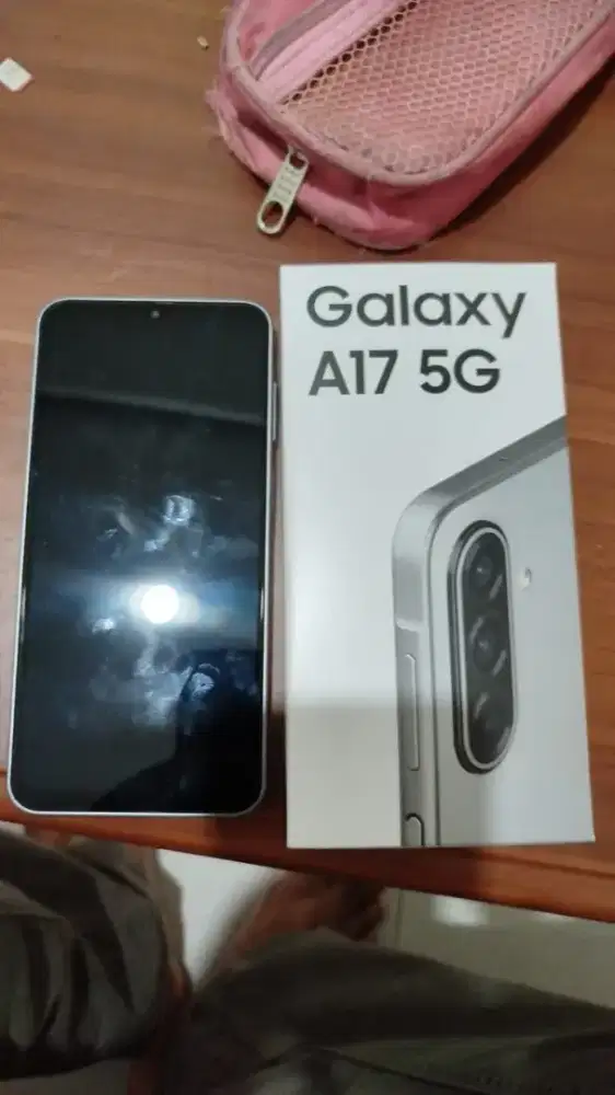 Samsung A17 5g 8+8/256