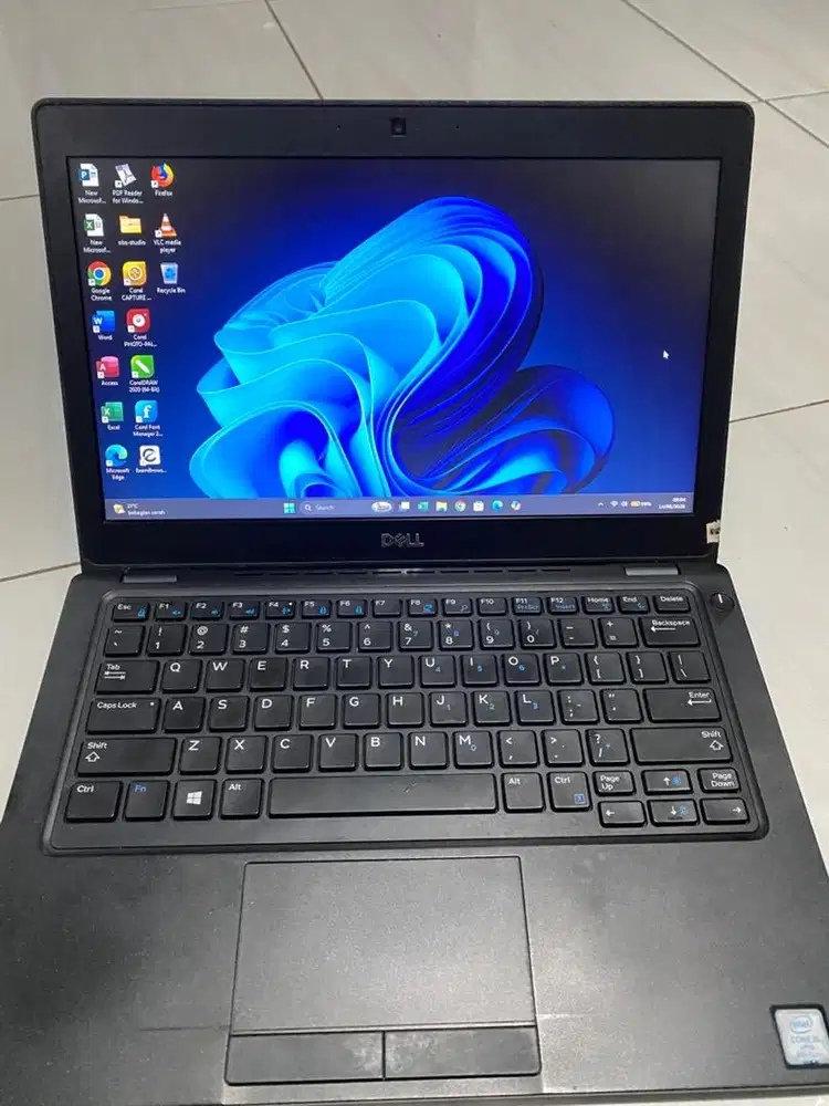 DELL LATITUDE 5290 CORE I5 GEN 8 RAM 8GB SSD 256GB BEKAS