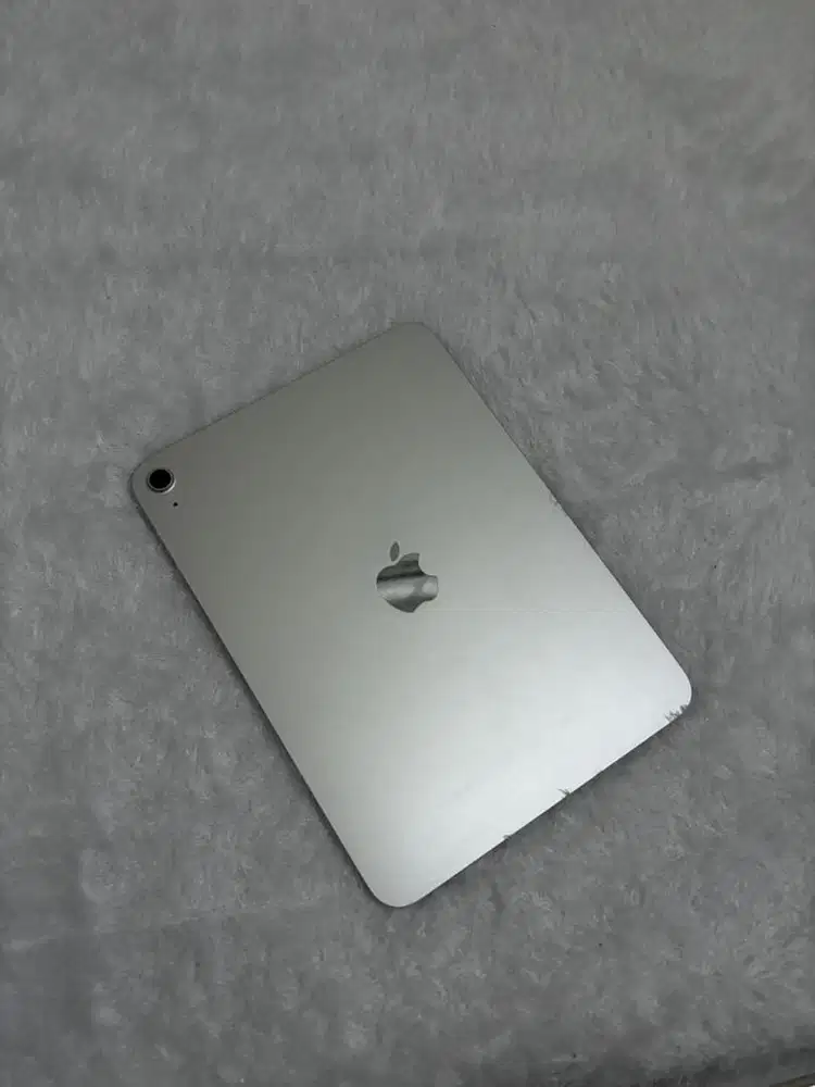 IPad Gen 11th 128 GB wifi only Silver