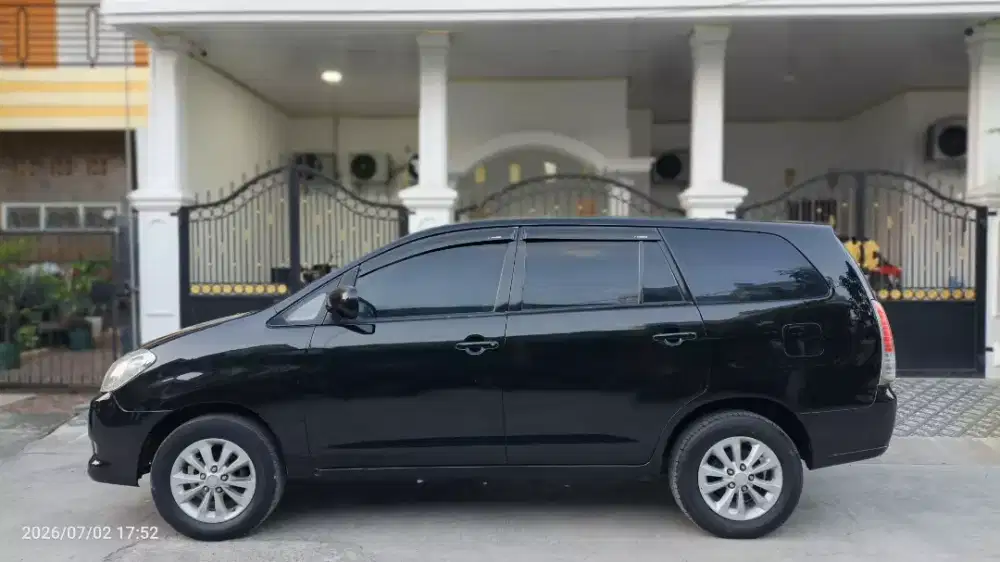 TOYOTA INNOVA  G MATIC  2007