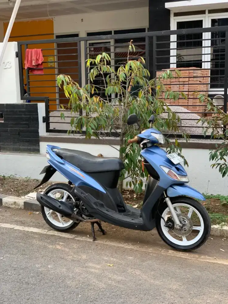 Yamaha mio smile biru