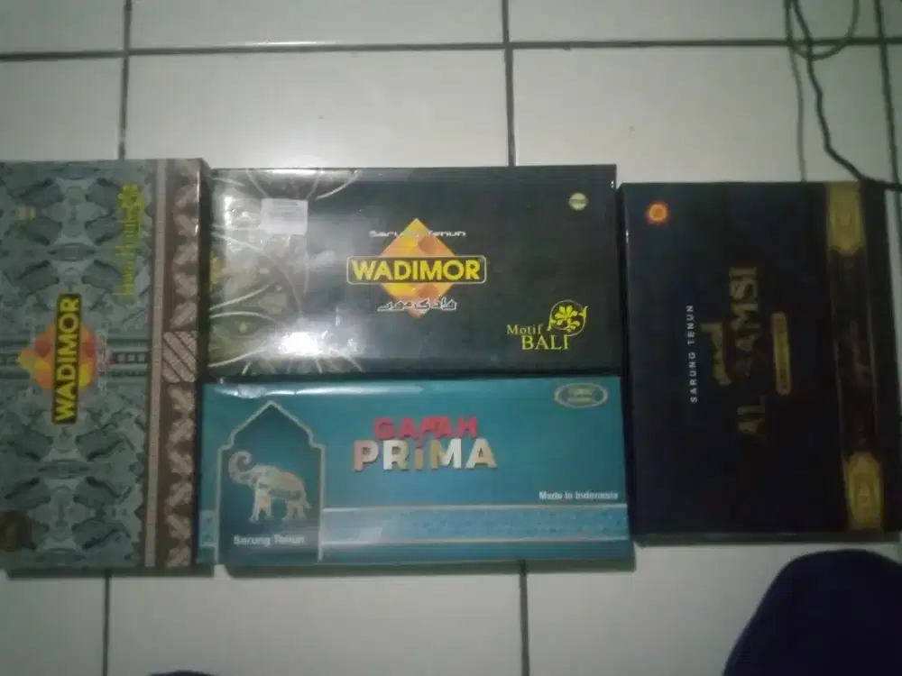 Dijual Borongan sarung tenun baru WADIMOR,GAJAH PRIMA dan AL SAMSI BOX