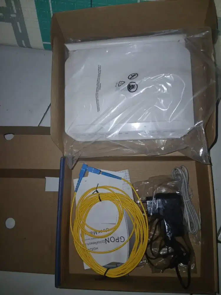 Modem Fiberhome HG6243C komplit/lengkap