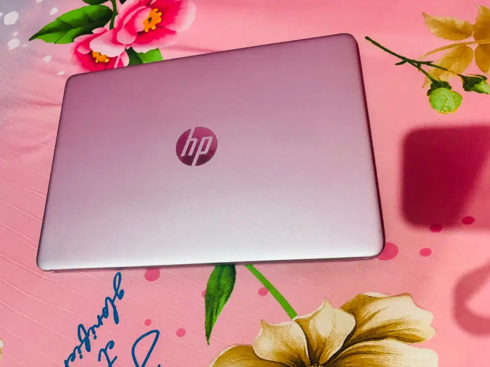 Jual Laptop HP 14S 8GB SSD 256GB Windows 11