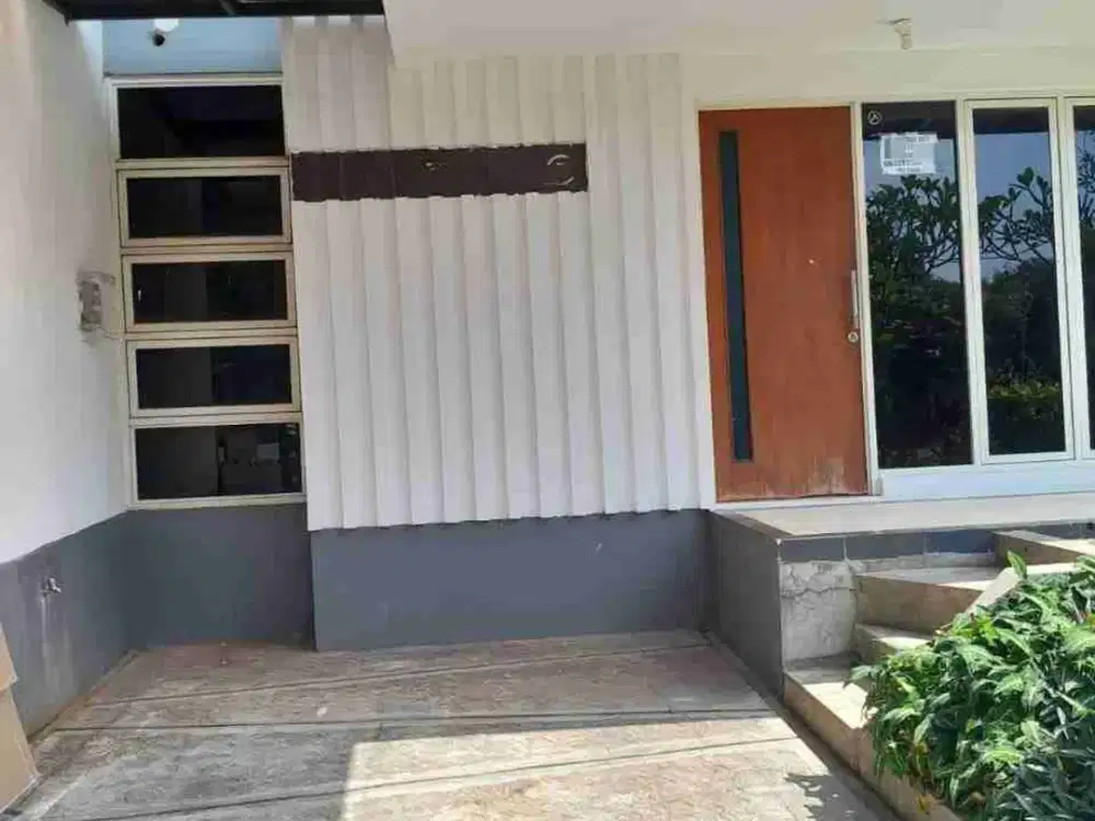 DIKONTRAKAN RUMAH 3 KAMAR DI RANCAMAYA GOLF ESTATE BOGOR