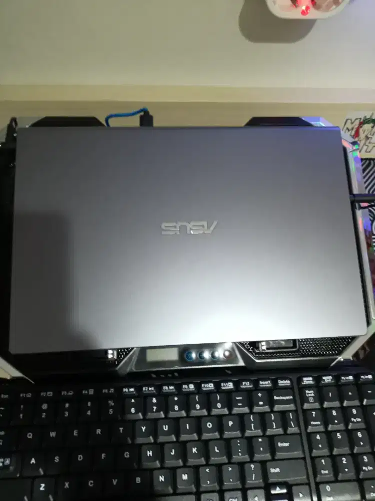ASUS VivoBook 14 M409DA Ryzen 3