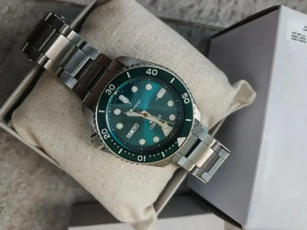 Seiko 5 SRPD61K1 Automatic