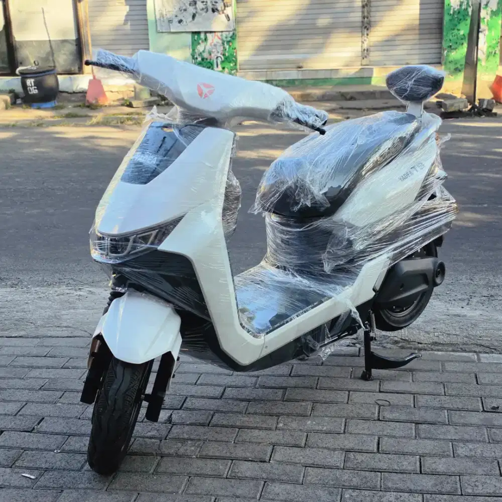 Motor listrik yadea t9 bergaransi resmi, cod gratis ONGKIR