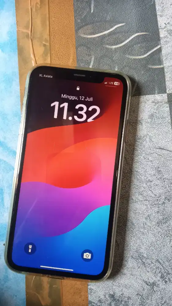 iPhone XR 64 gb lengkap