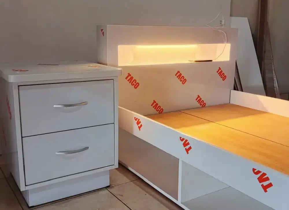Jasa Pembuatan Furniture Custom