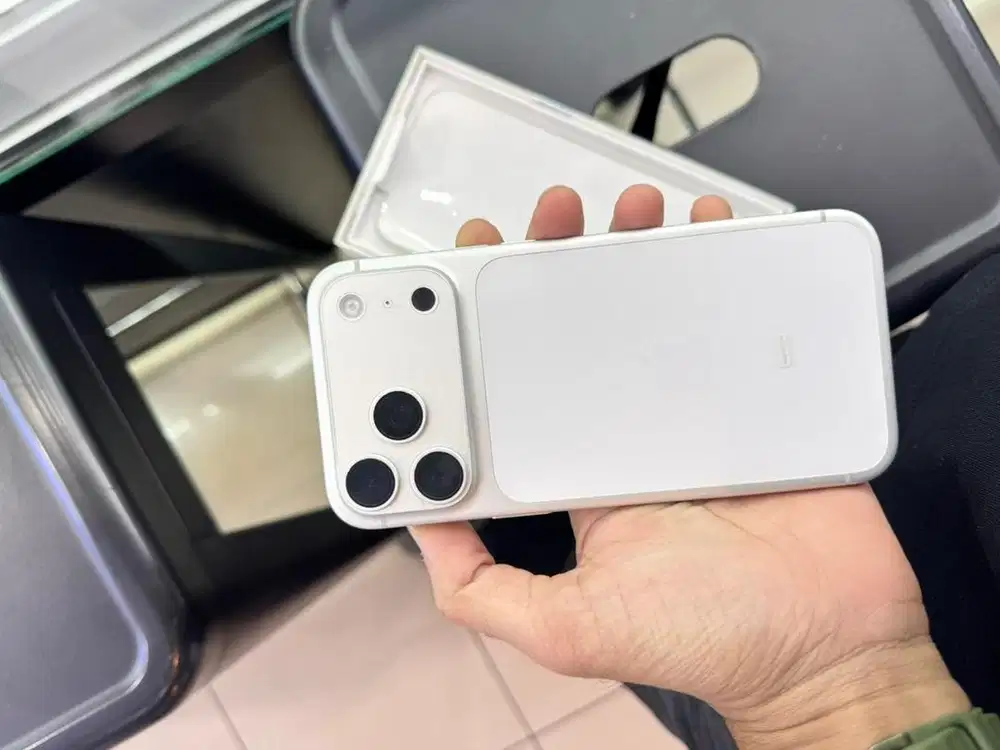 IPHONE 17 PROMAX 256gb SILVER RESMI
