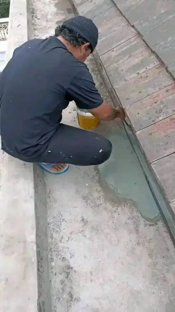 Tukang atap bocor rembesan dak ganti atap