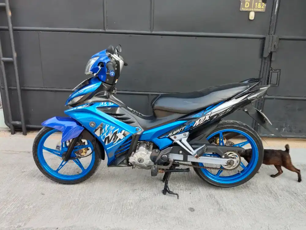 Yamaha Jupiter MX 135cc tahun 2015 mesin cakep siap pakai