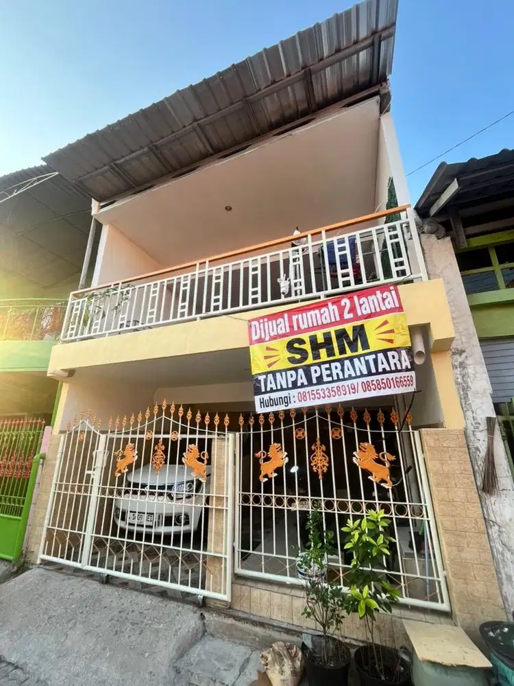 DIJUAL rumah 2 Lt tanpa perantara