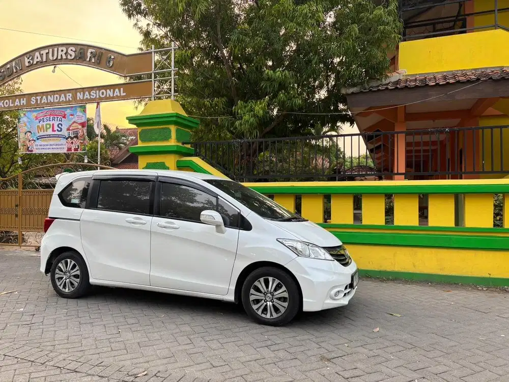 Jual cepat FREED PSD 2013