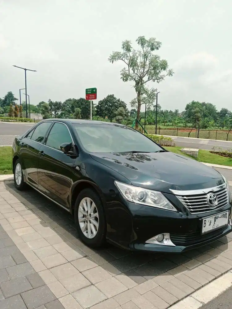 Toyota Camry 2012 Bensin
