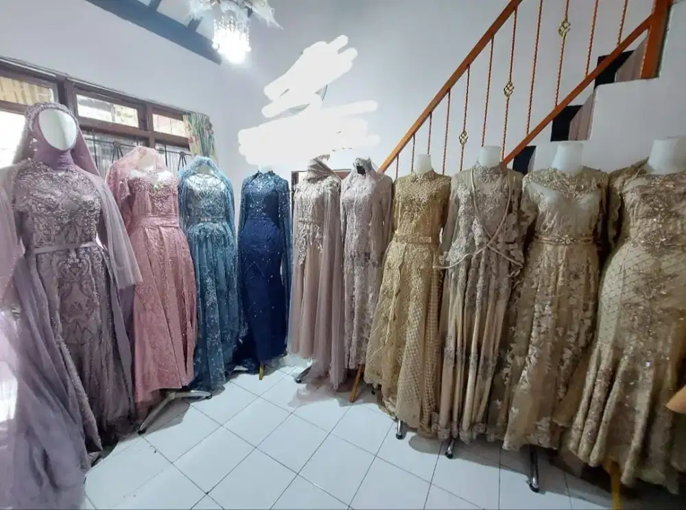 lelang full perlengkapan gallery wedding