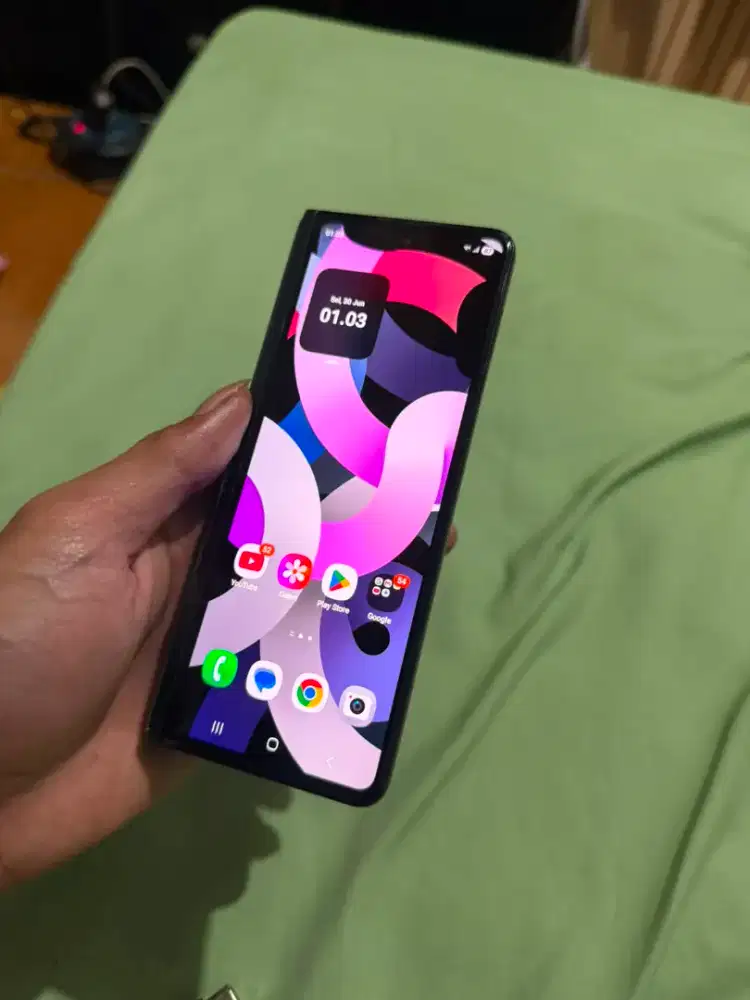 SAMSUNG Z-FOLD 3 5G 12/256GB MURAHH LANCAR cek iklan PAMULANG UNPAM