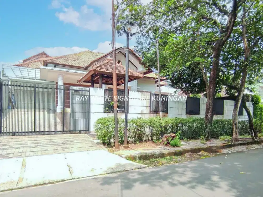 Rumah Area Tenang di Wijaya Kebayoran Baru Cocok Untuk Hunian