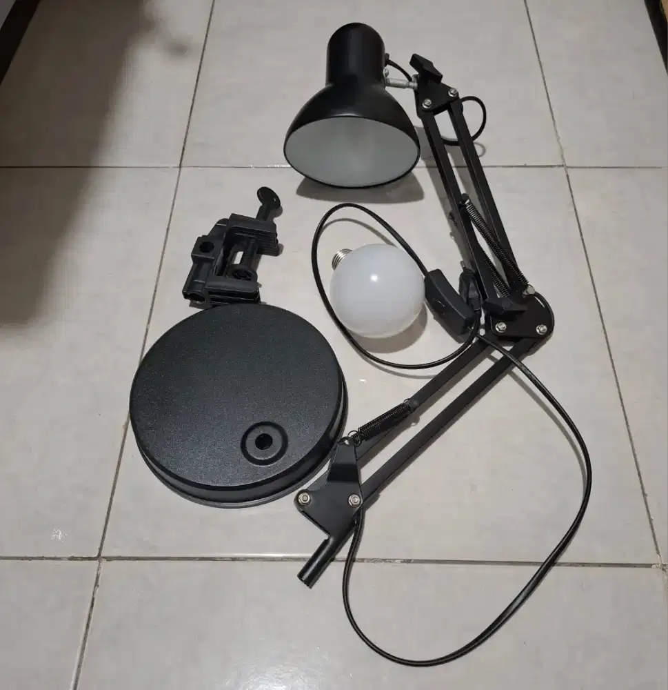 Lampu belajar bonus bohlam 3 warna