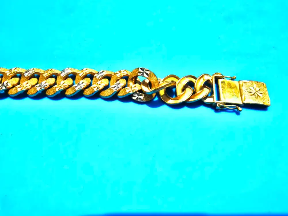 Gelang Emas 18K 27,4 Gram Kondisi Terawat