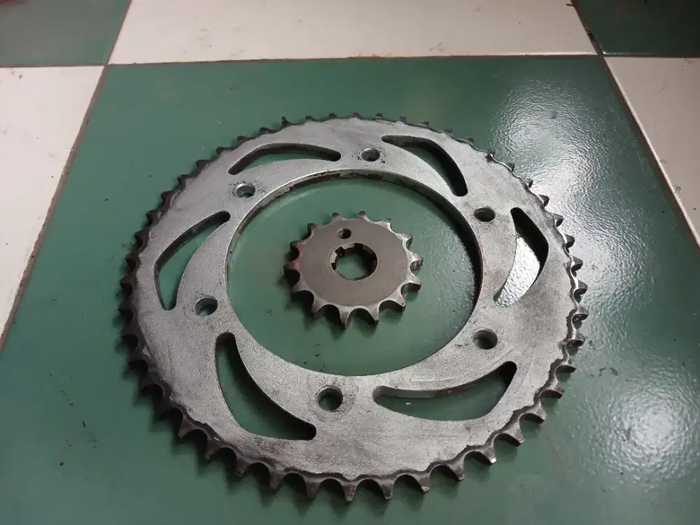 Gear set + rantai