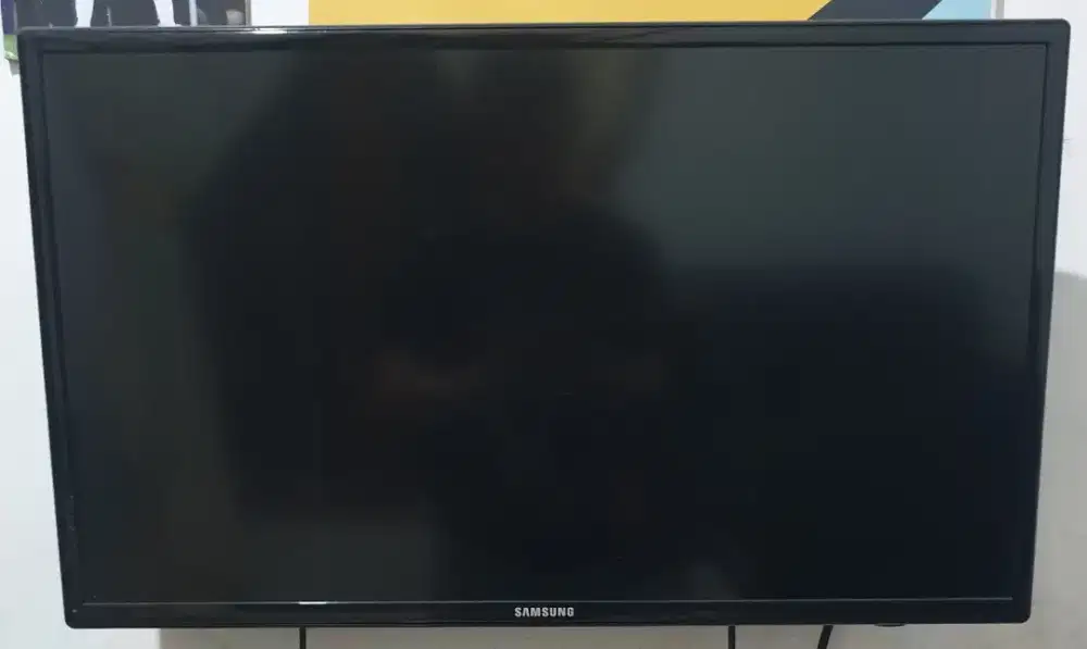 SAMSUNG LED TV 32 Inch UA32WH4000 + STB Evercross, Normal (siap pakai)