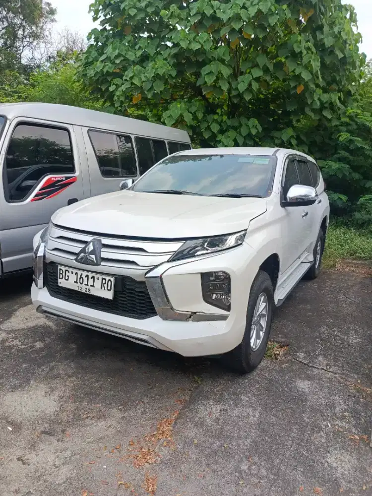 2023 Pajero Sport 2.5 GLX  MT 4x4