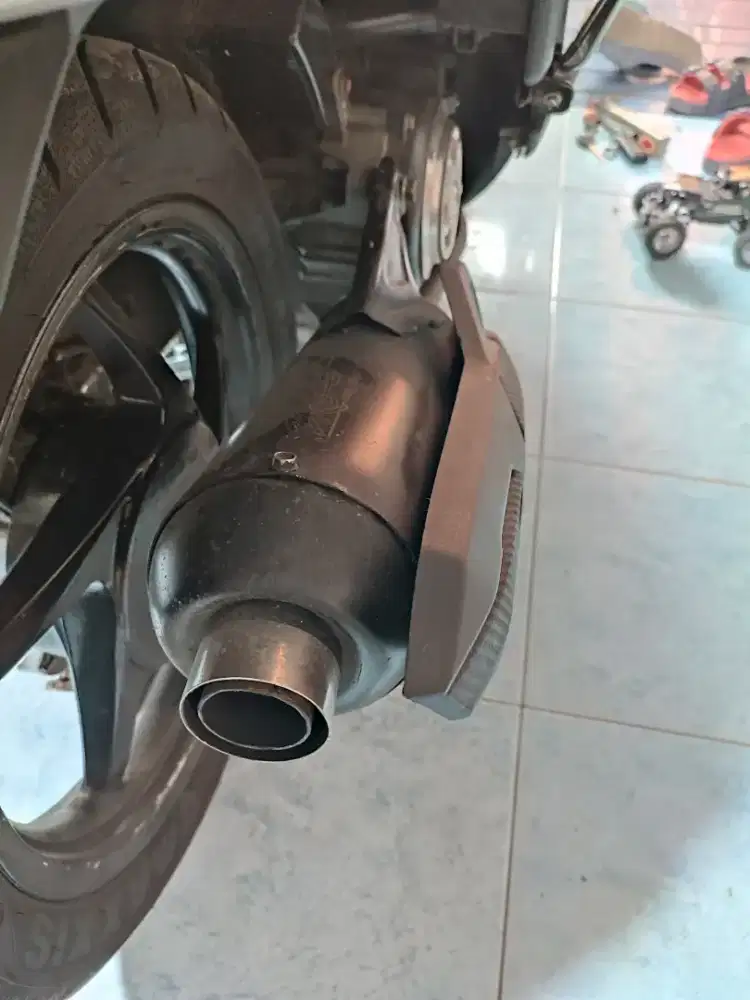 Kenalpot Scoopy deluxe